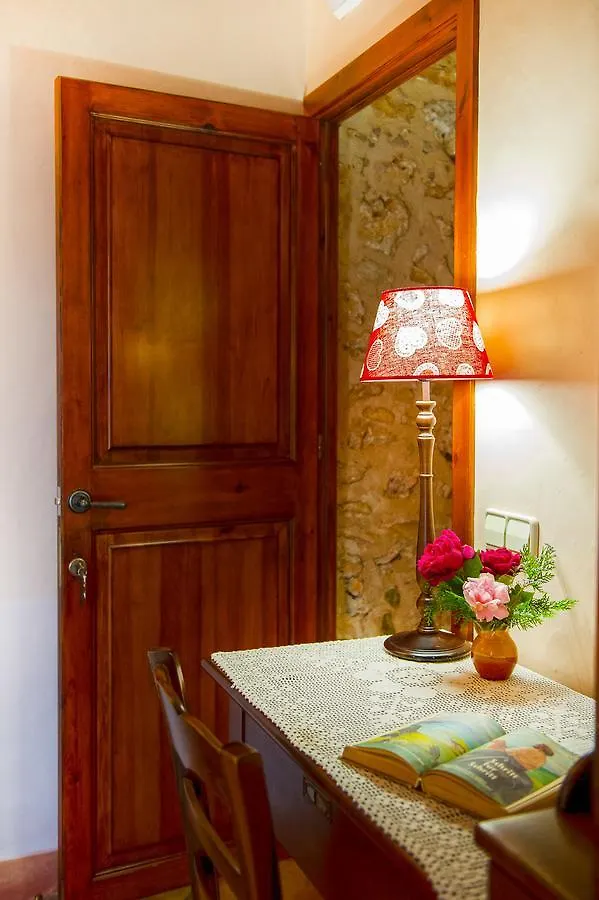 Farm stay Agroturisme Can Bessol S'Horta Spain